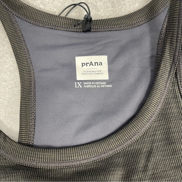 prAna Black Heather Becksa Tank Plus w Compression Fabric - 1X or 2X - NWT - Picture 3 of 6